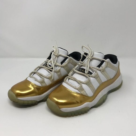 Air Jordan 11 Retro Low BG Size 6Y White Metallic Gold Coin - Picture 1 of 7